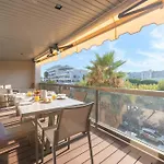 Beautiful 2-br Sea View Beaches Within Walking Distance Apartment *