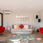 Beautiful 2-br Sea View Beaches Within Walking Distance Apartment Cannes