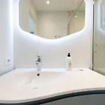 Beautiful 2-br Sea View Beaches Within Walking Distance